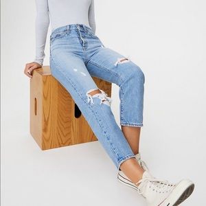 Levi’s Wedgie Icon Straight Leg